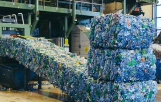 Racjonalne zarządzanie odpadami - linia recykling plastikowych butelek
